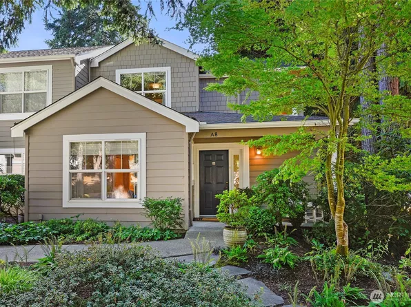 1250 Weaver Road NW #A8, Bainbridge Island, WA 98110