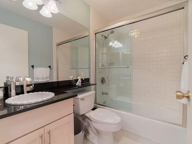 13335 Bedford Mews Ct — Photo 9