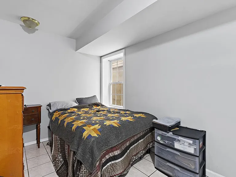 347 Palisade Ave — Photo 9