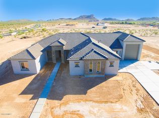 543 W Fairfield St, San Tan Valley, AZ 85143