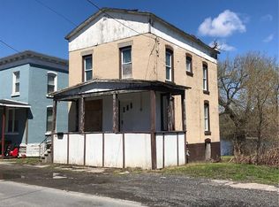 1015 Huntington St, Watertown, NY 13601
