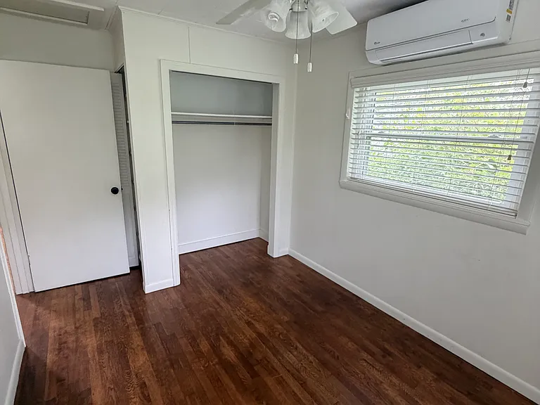 35 Pickett Hill St — Photo 10