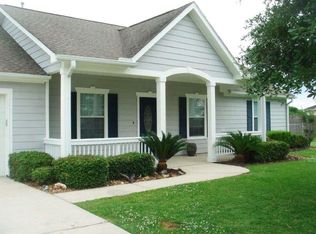 17235 Lake Ridge Cir, Rosharon, TX 77583