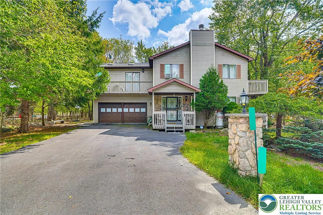 7901 Sleepy Hollow Dr photo 1