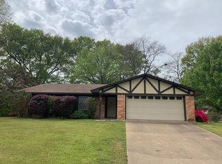 1803 Miles Dr, Longview, TX 75605