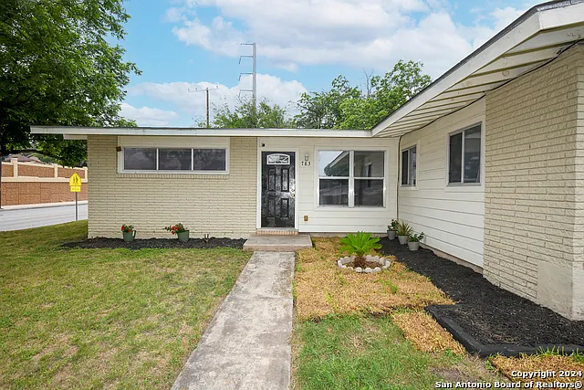 783 Clearview Dr — Photo 4