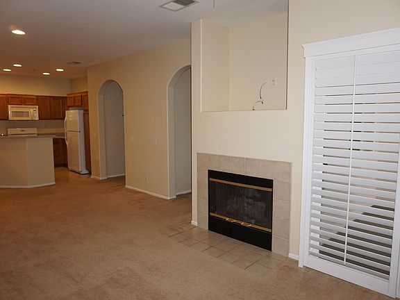 4th image of 26364 Arboretum Way Unit 3305