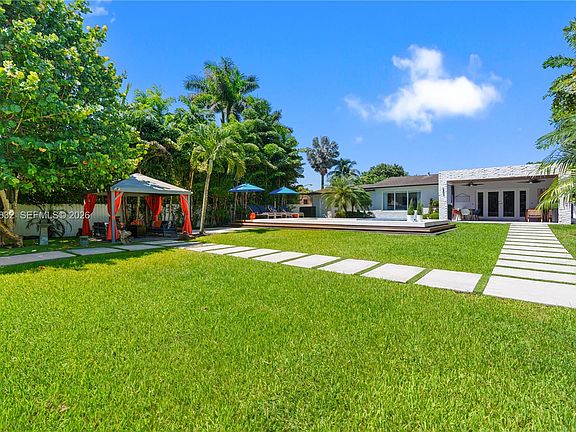 2nd image of 14441 S Biscayne River Rd