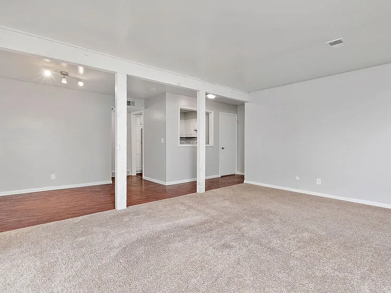 9400-9430 W 81st St — Photo 27