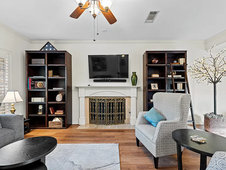 6002 Blue Bay Dr — Photo 16