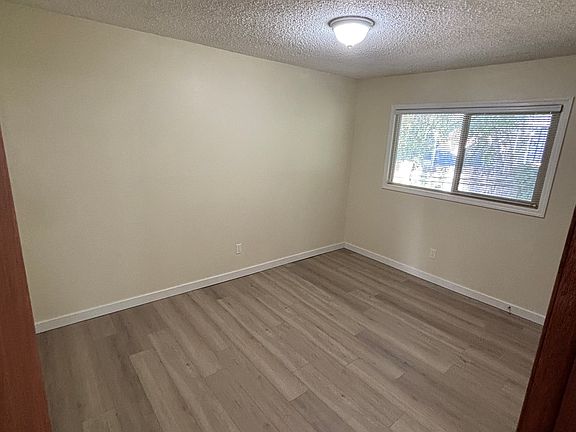 4th image of 2917 SW Canby Ct #2917