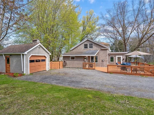 9193 N Main Street Rd, Canastota, NY 13032