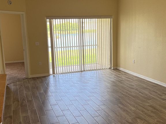 3rd image of 6423 Cypressdale Dr Unit 102