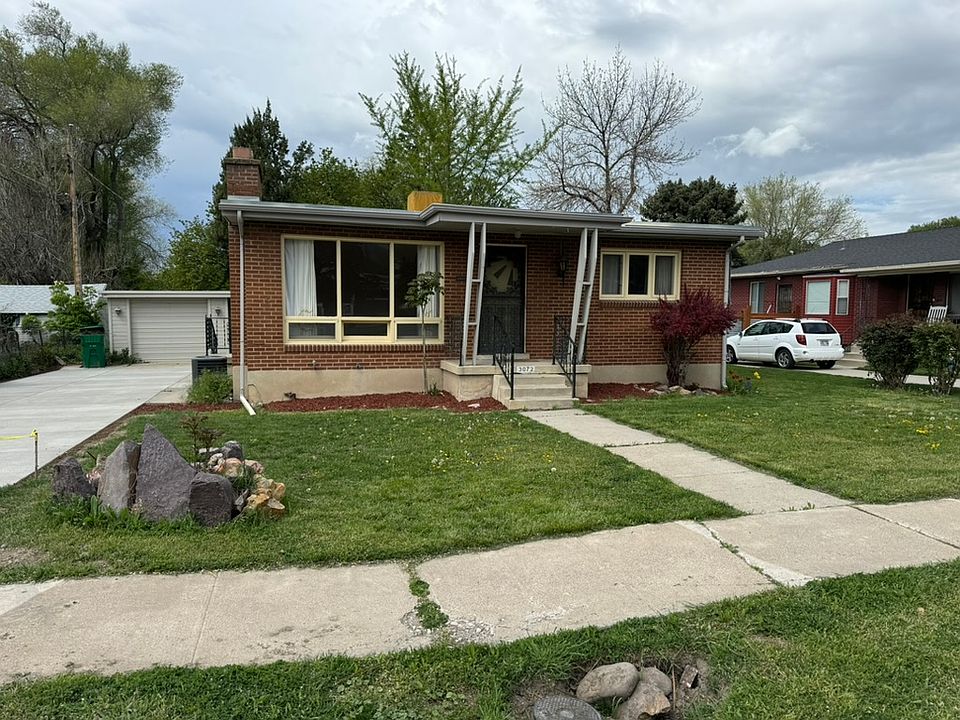 1st image of 3072 S Lake Cir #1
