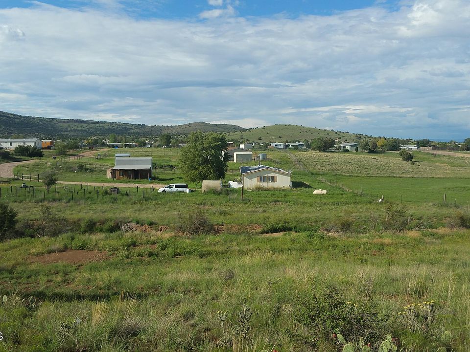 1st image of 3620 W Road Runner Dr
