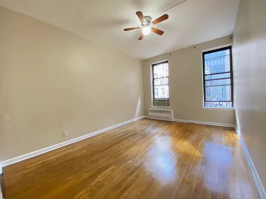 Rented by Douglas Elliman | media 4