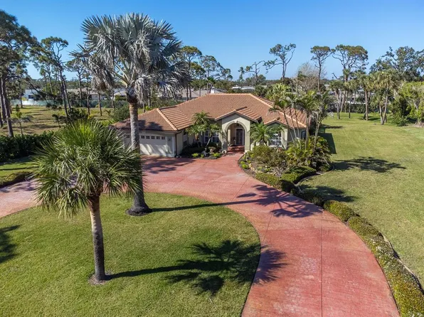 915 Park Place Dr, Englewood, FL 34223