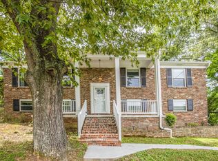 1506 Barcelona Dr, Knoxville, TN 37923