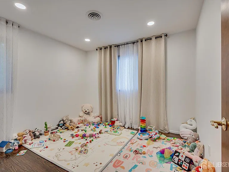 40 Winding Rd — Photo 28
