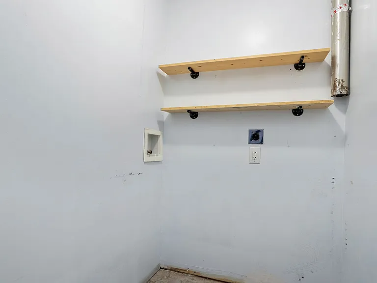 115 Beechnut St #A3 — Photo 22