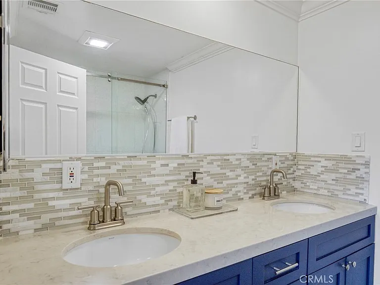 2461 Allanjay Pl — Photo 21