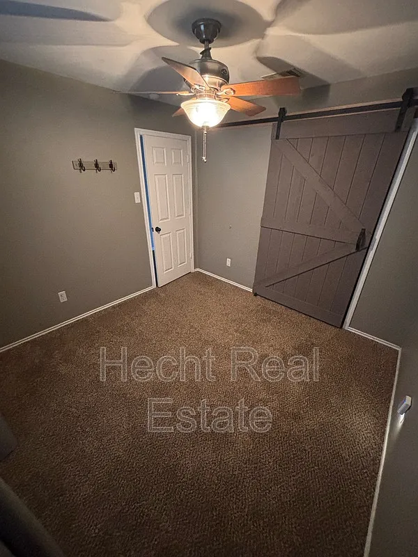 3 bed, 2.0 bath, 1264 sqft, $1,695 — Photo 2