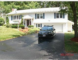 1st image of 9 Driftwood Dr