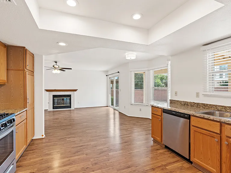 10357 N Mineral Spring Ln — Photo 10