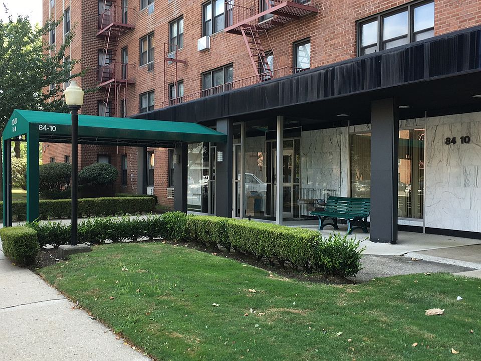 1st image of 8410 153rd Ave APT 2C