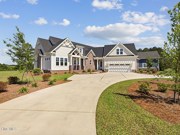 2nd image of 444 Crow Creek Drive NW