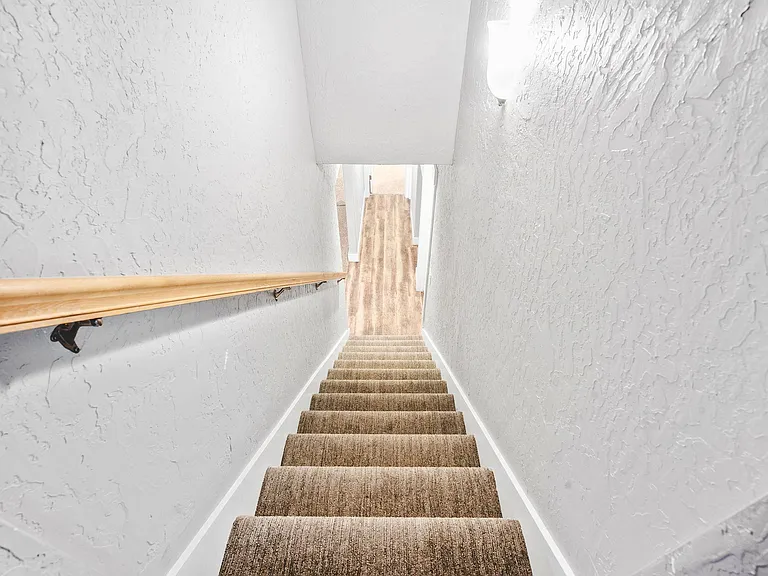 11168 N Bartlett Ave — Photo 21