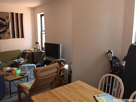 Rented by Sovereign Associates | media 11