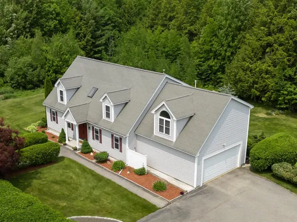33 Hobart Hill Road, Brookline, NH 03033