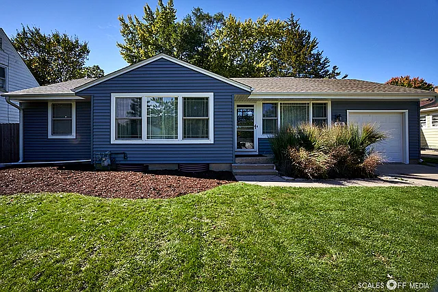 408 Vandalia St photo 1