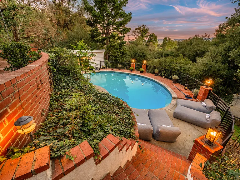 3100 Coldwater Canyon Ave — Photo 100