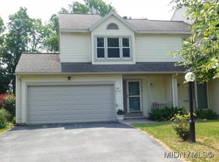 530 Meadow Dr, Utica, NY 13502