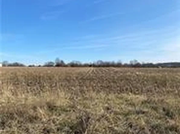 S Evans Rd, Pleasant Hill, MO 64080