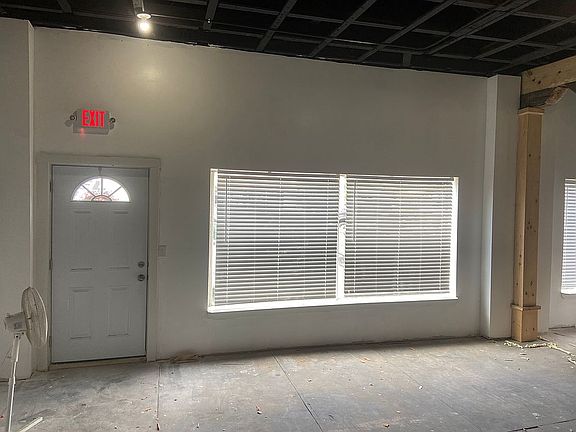Front Door - 420 N Main