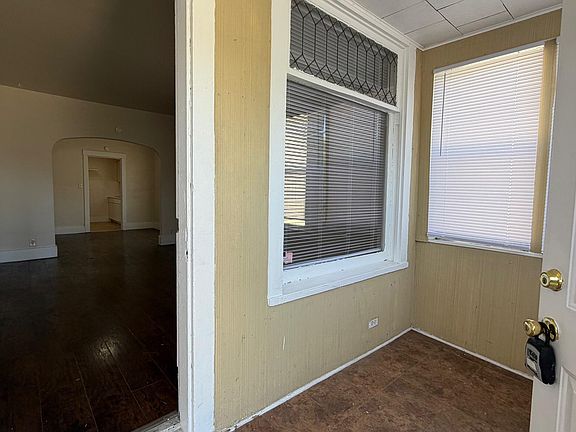 2nd image of 6438 Jefferson Ave