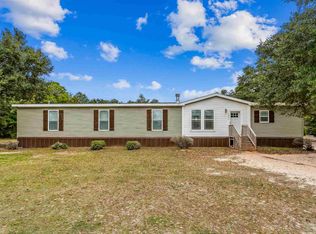 4456 B Lowery Rd, Milton, FL 32583