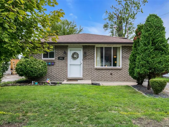 970 Jarvis Ave, Windsor, ON N8P 1C9