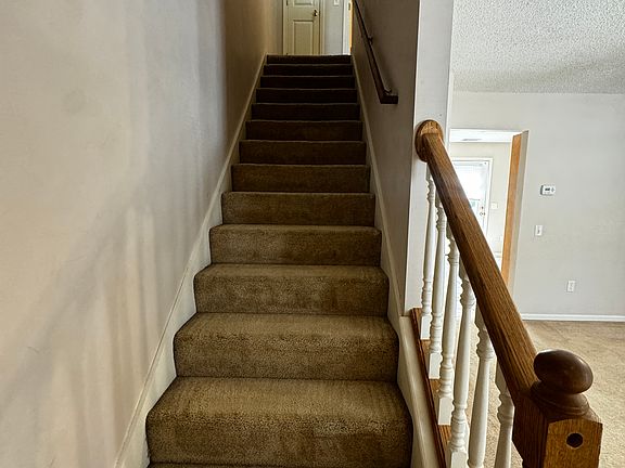 4th image of 509 W 9th St