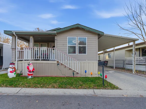 989 W Yucca Dr, Salt Lake City, UT 84123