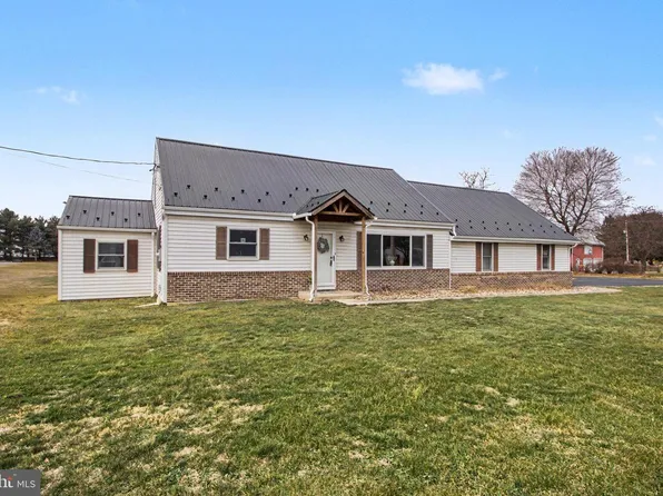 7 Strohm Rd, Shippensburg, PA 17257