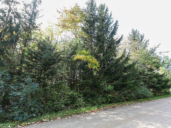 3rd image of 7232 Beach Dr