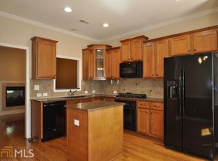 6279 Shelburne Park Ln, Mableton, GA 30126