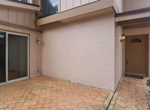 2nd image of 10305 Brynwood Ln