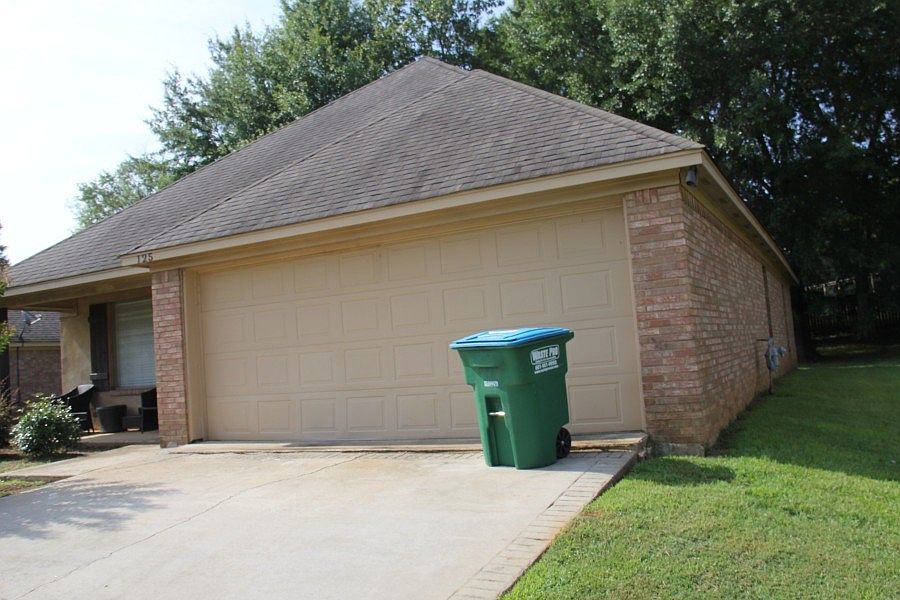 2nd image of 125 Northgate Dr