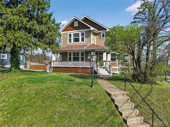 751 Atalanta Ave, Saint Louis, MO 63119