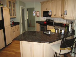 24948 S Timber Dr, Elwood, IL 60421